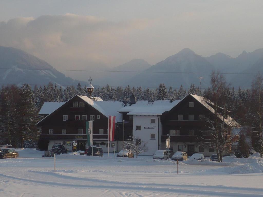 Hotel Stockerwirt Ramsau am Dachstein Szoba fotó